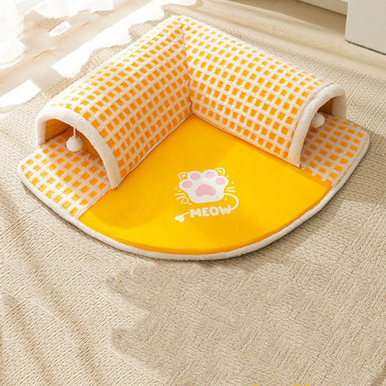 Winter Indoor Warm Plush Cat Bed with Reindeer Appearance Hide and