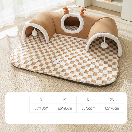 Winter Indoor Warm Plush Cat Bed with Reindeer Appearance Hide and